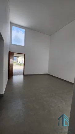 Imagem Casa a venda, 03 suítes em Florianópolis SC