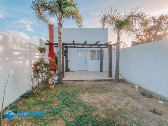 Imagem Casa com 2 Quartos à Venda, 65 m² em Cassino - Rio Grande