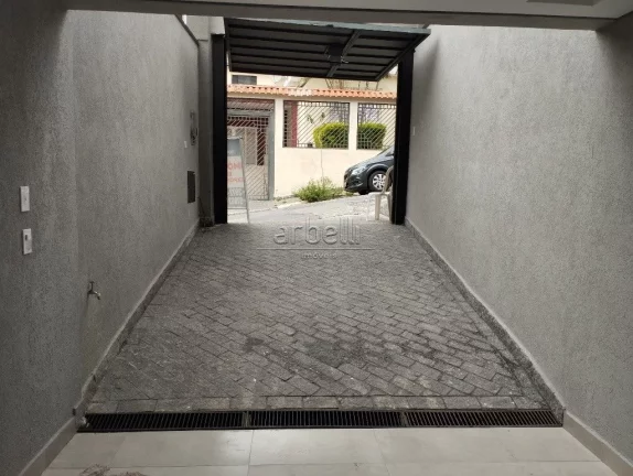 Imagem Sobrado com 100 metros quadrados, 3 dormitórios sendo 1 suíte com sacada, 1 banheiro social, 1 lav...