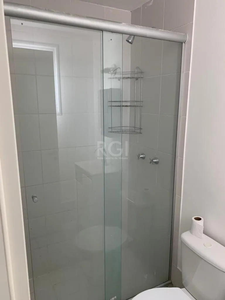 Imagem Lindo apartamento com vista e posição solar privilegiada.