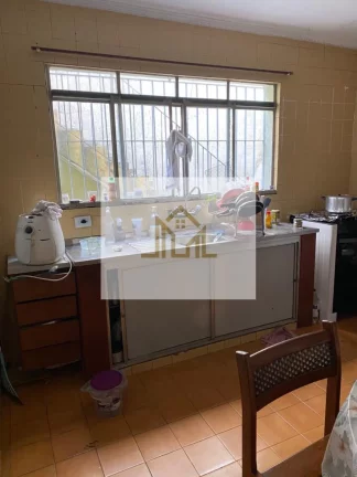 Imagem VILA LIVIERO | Imóvel com 2 Casas | 4 dormitórios | 2 vagas | 140m²