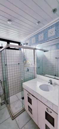 Imagem 150 m² bem distribuídos na Graça: 2 salas com varanda, 3 suítes, dependência completa e 3 vagas num