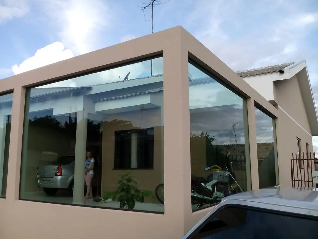 Imagem Casa à venda em Cascavel - Universitário - 300m² - Churrasqueira e Energia Solar