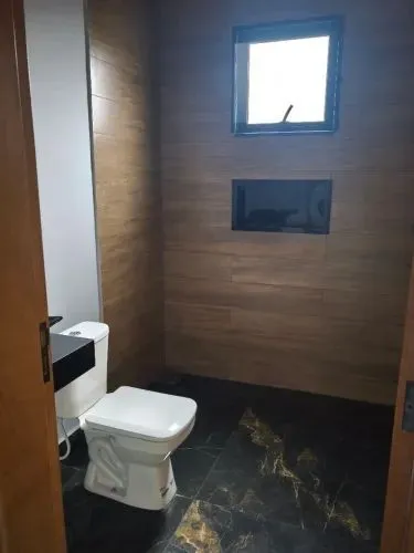 Imagem Casa para Venda em Hortolândia, Parque Bellaville, 3 dormitórios, 1 suíte, 2 banheiros, 2 vagas
