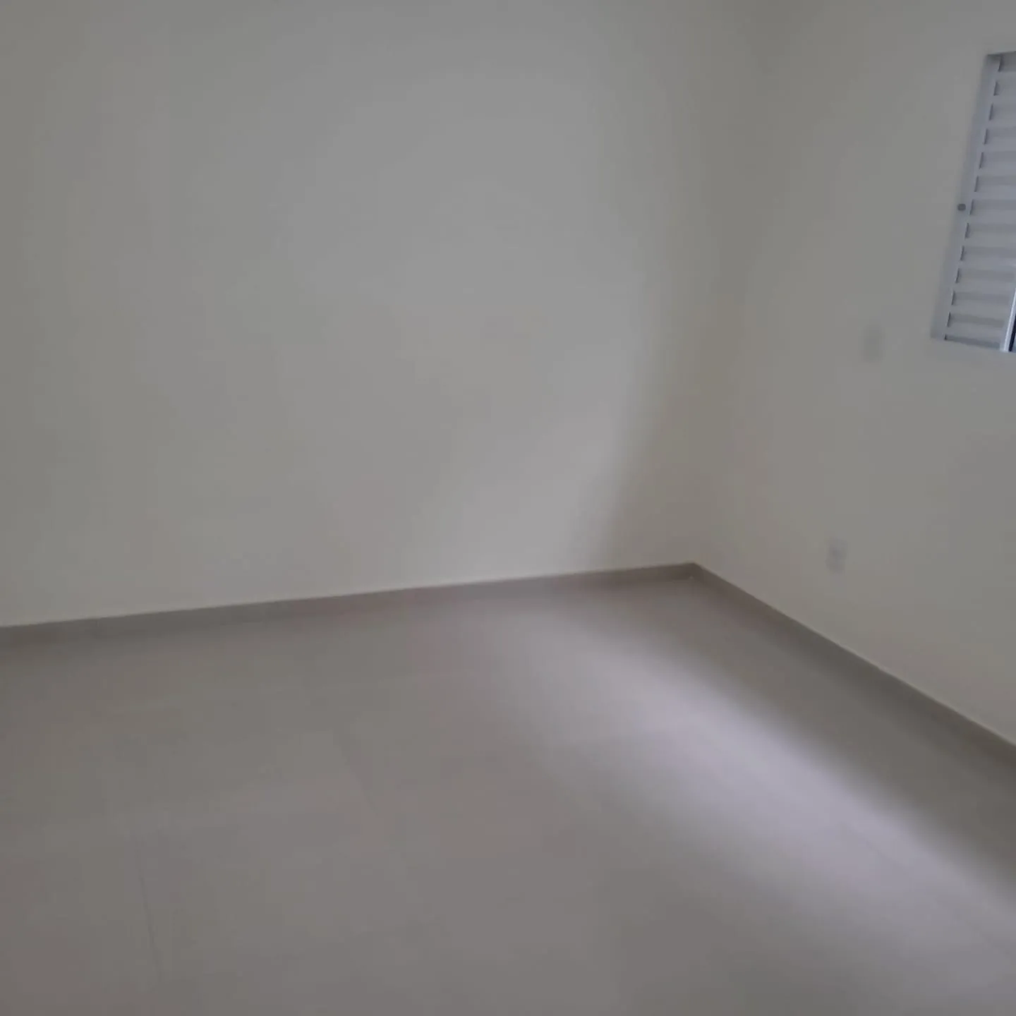 Imagem Casa à venda 2 Quartos, 1 Suite, 2 Vagas, 125M², Jardim Continental, Taubaté - SP