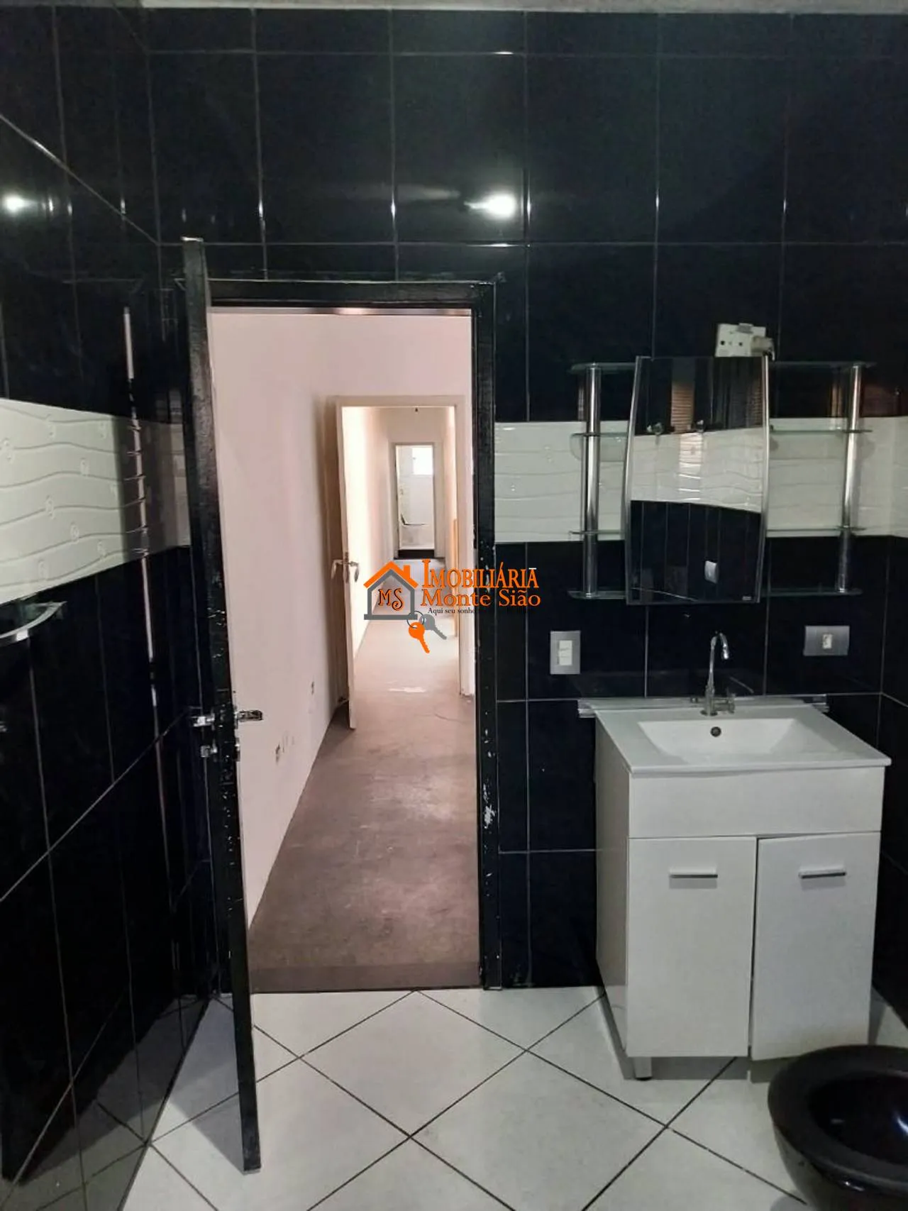 Imagem Sobrado com 4 dormitórios à venda, 250 m² por R$ 512.000,00 - Parque Continental - Guarulhos/SP