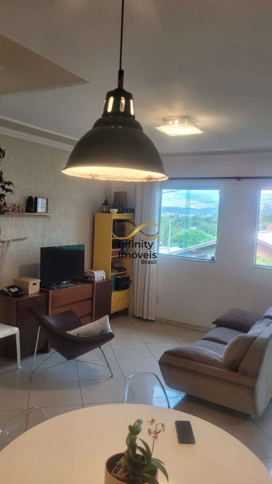 Imagem Casa à venda no bairro Trevo - Belo Horizonte/MG