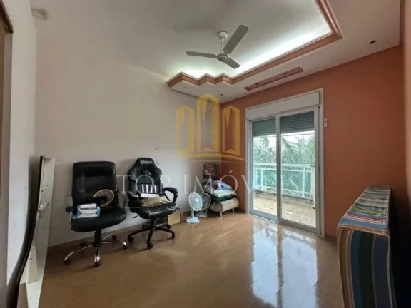 Imagem Oportunidade Belissima Casa em Condomínio Crytal Park 4 Dormitórios 225m²