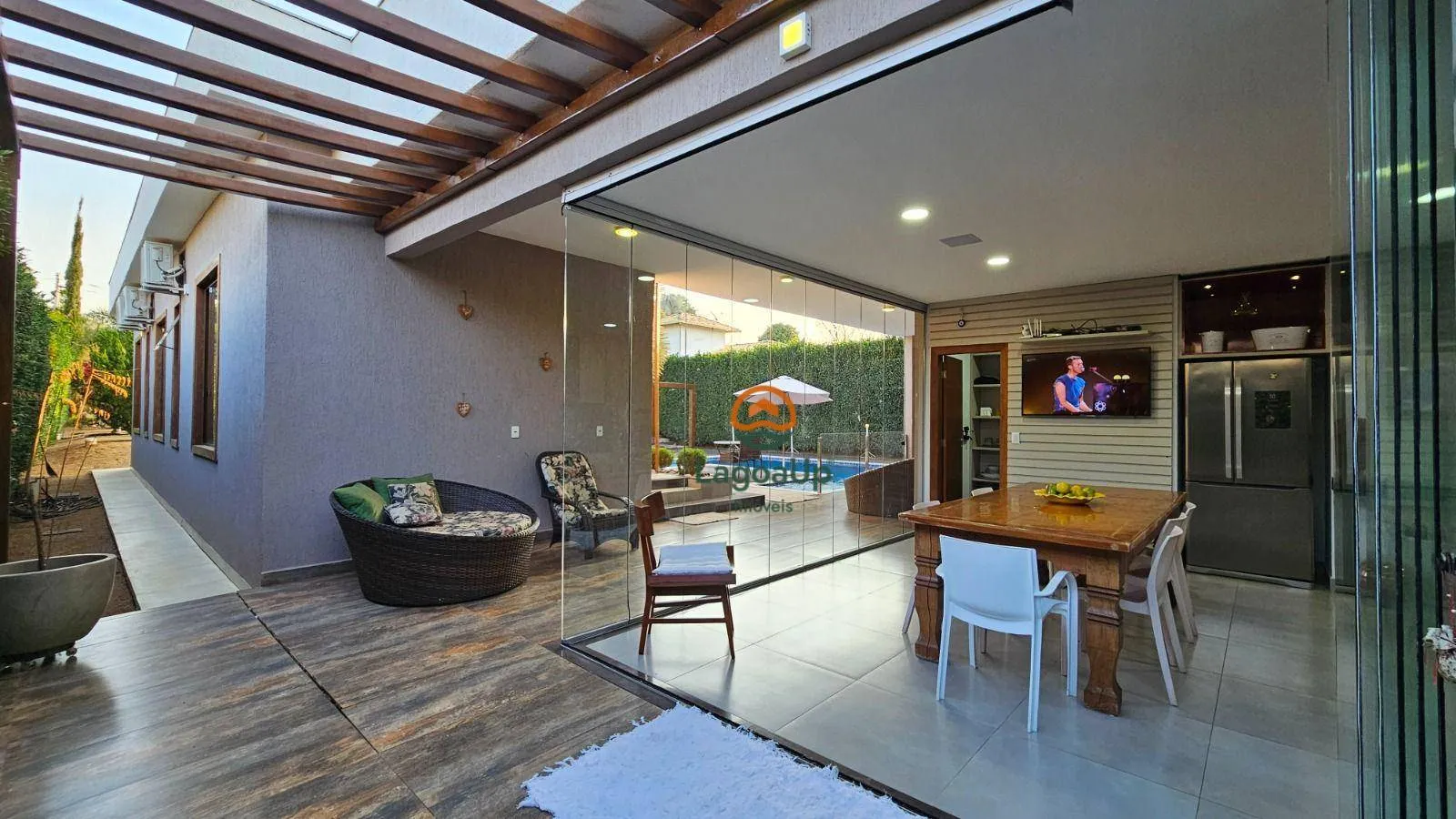 Imagem Casa com 3 dormitórios à venda, 220 m² por R$ 1.500.000 - Condomínio Veredas da Lagoa - Lagoa Santa/MG