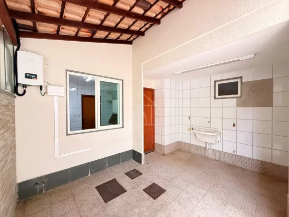 Imagem Casa Ampla com 4 Quartos no Condomínio Aldeia dos Marabás – Laranjeiras, Serra/ES