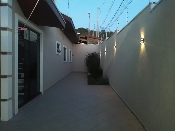 Imagem Sobrado com 3 dormitórios à venda, 200 m² por R$ 740.500,00 - Jardim Santa Júlia - São José dos Campos/SP
