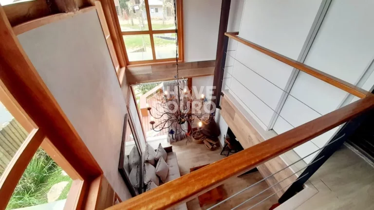 Imagem Casa com 3 suítes em um novíssimo condomínio em Itaipava!