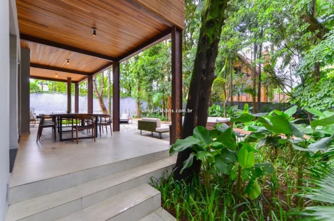 Imagem Casa Padrão à venda Jardim Europa São Paulo
