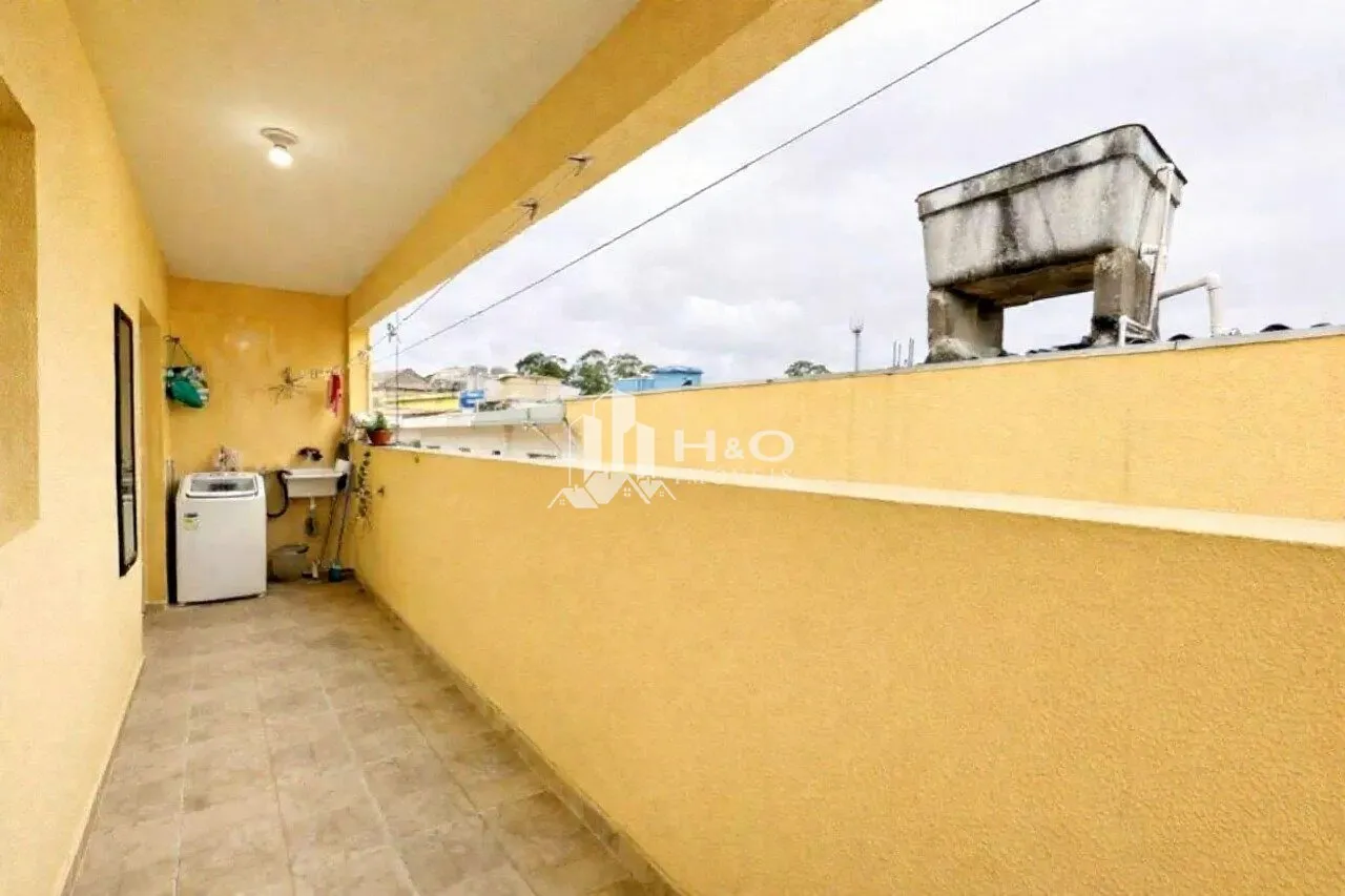 Imagem Sobrado em Condomínio Fechado com 80 m² à Venda na Cidade Líder