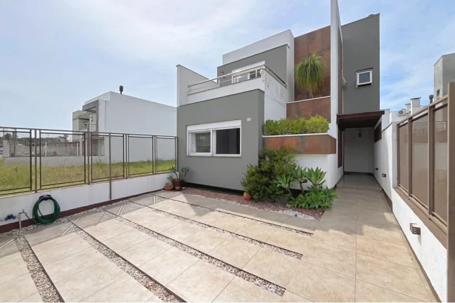 Foto do imóvel Casa para venda em Porto Alegre