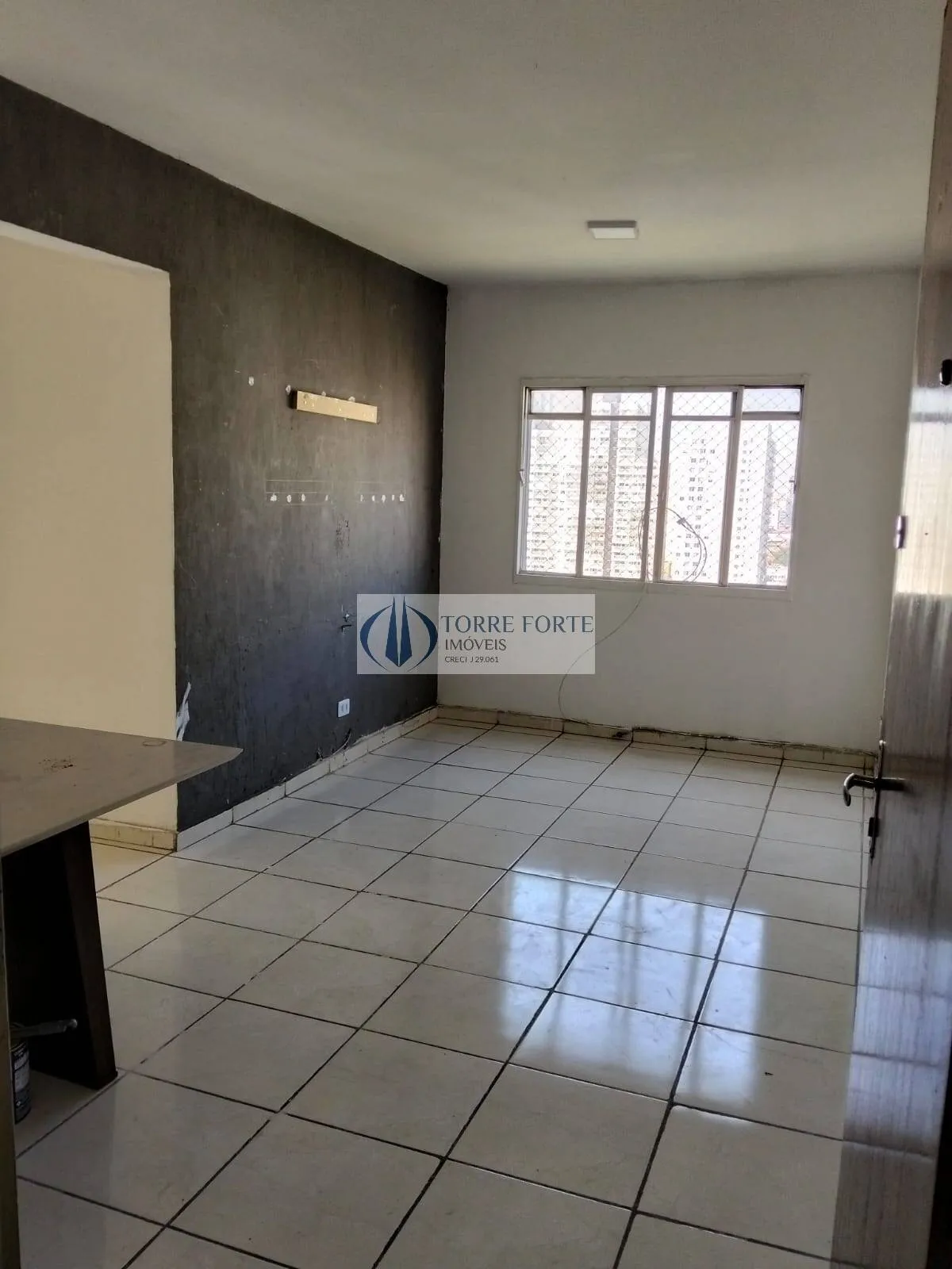 Foto do imóvel Apartamento Amplo com 2 Dormitórios e 1 Vaga no Brás em Rua Torquato Neto