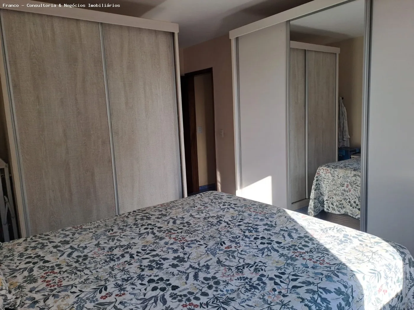 Imagem Apartamento para Venda em São Caetano do Sul, Nova Gerty, 2 dormitórios, 1 banheiro, 2 vagas