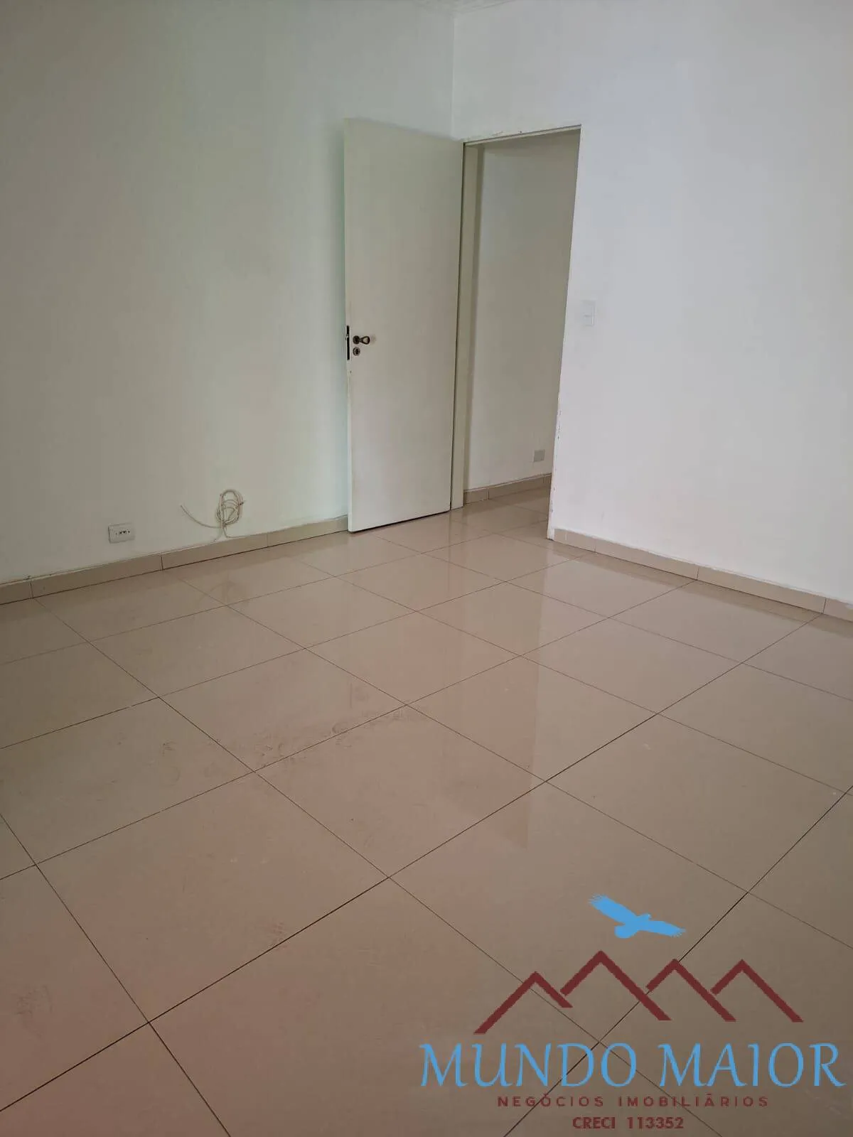 Imagem Sobrado Completo:3 Dorms,2 Banheiros,Área Gourmet e Vaga Tripla - Marajoara