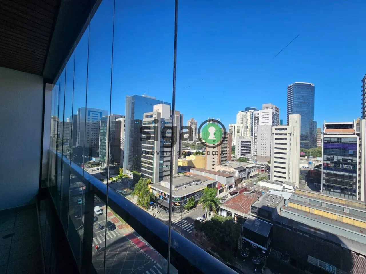 Imagem Apartamento mobiliado para alugar no Condomínio Limited Funchal