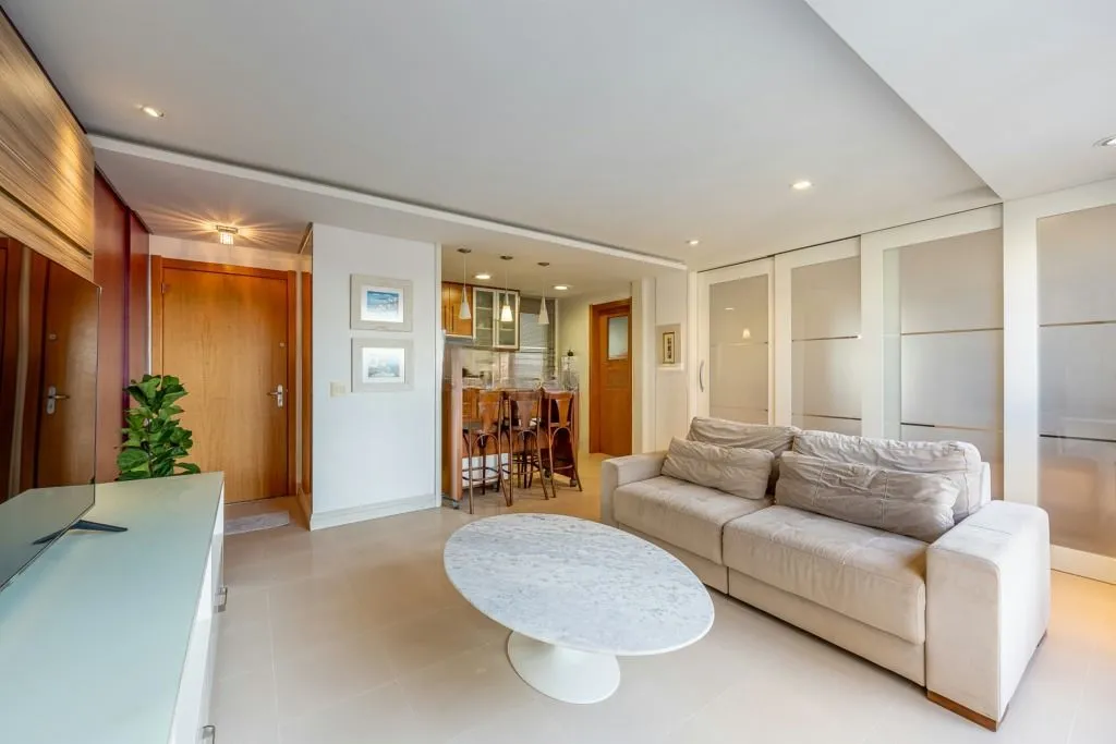 Imagem Apartamento 3 Dorm com Escritório e 2 Vagas