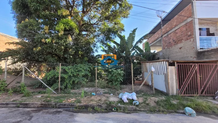 Imagem Lote de 495m² a venda no bairro Caravelas.