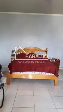 Imagem Casa em Condomínio à Venda em Sorocaba-SP, Jardim Ibiti: 3 Quartos, 1 Suíte, 2 Salas, 2 Banheiros, 6 Vagas, 226m².