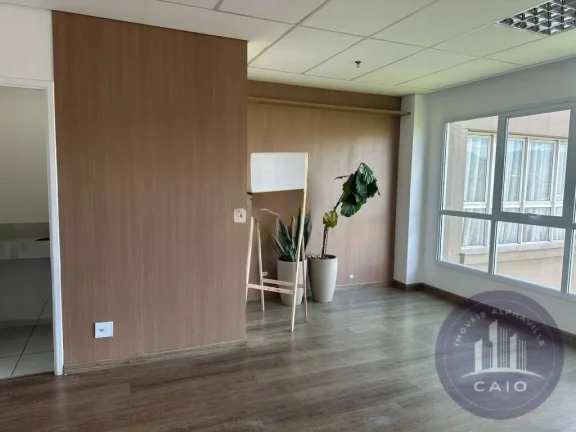 Imagem Sala Com 47m² para aluguel por R$ 3.000,00 - Alphaville/SP