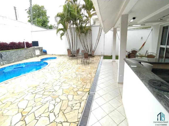 Imagem (Permuta ou financiamento) Casa a venda 04 quartos sendo 02 suítes, 04 vagas no Pineville em Pinhais/PR,