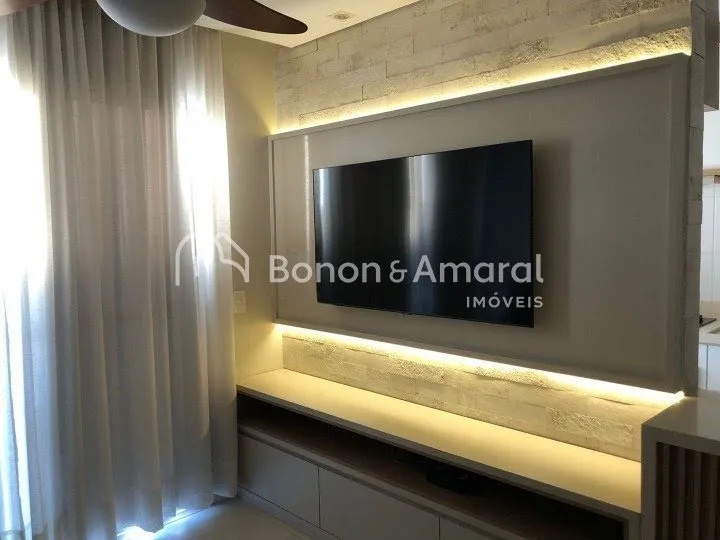 Imagem Apartamento com 3 Quartos sendo 1 suíte, 2 banheiros e 2 vagas à Venda, 75 m²