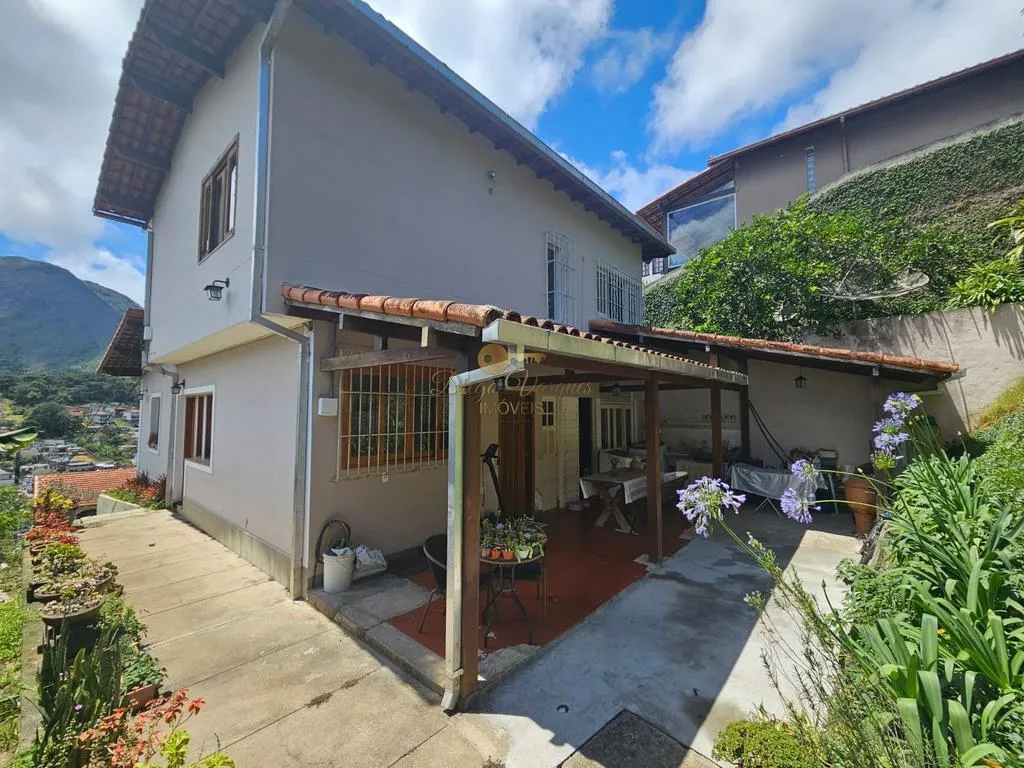 Imagem Casa para Venda em Teresópolis / RJ no bairro Tijuca
