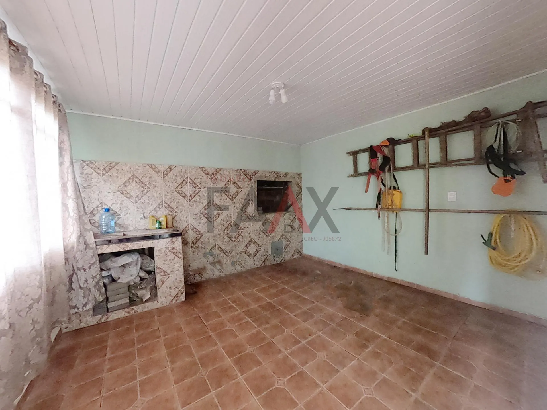 Imagem Casa com 3 dormitórios suíte com terreno enorme no Conradinho, GUARAPUAVA - PR