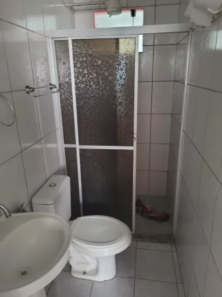 Imagem Casa duplex em condomínio fechado com área de lazer