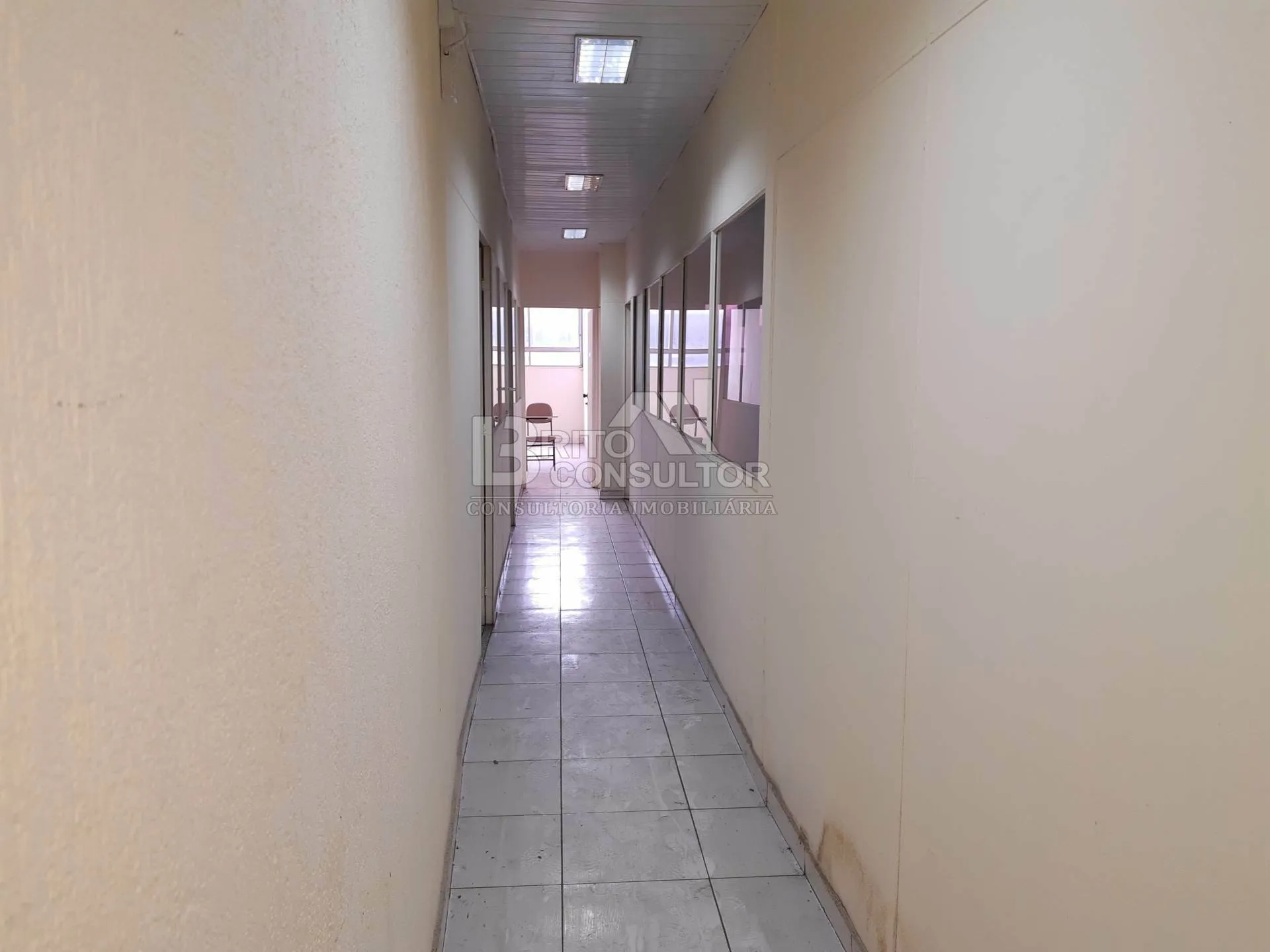 Imagem Prédio Comercial Inteiro á Venda 600 M² Por 3000.000 Centro Niterói/RJ.