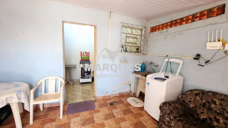 Imagem 2 Casas no Jardim Amanda II, Oportunidade Imperdível!