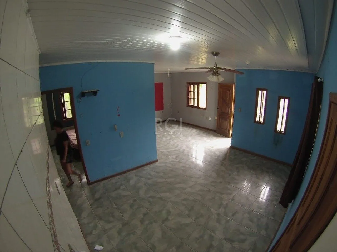 Imagem Casa 5 dormitórios no bairro Ponta Grossa