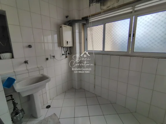 Imagem Apartamento à venda no Jardim Astúrias, Guarujá-SP: 3 quartos, 1 suíte, 2 salas, 2 banheiros, 2 vagas de garagem, 110m².