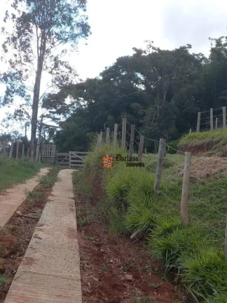 Imagem Sítio com 3 dormitórios à venda, 41000 m² por R$ 1.380.000,00 - Joanópolis - Joanópolis/SP