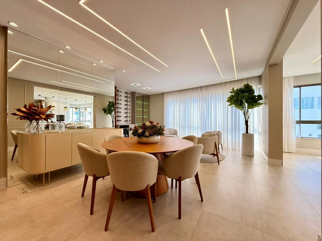 Imagem Apartamento à venda com 197m2 por R$ 4.000.000,00