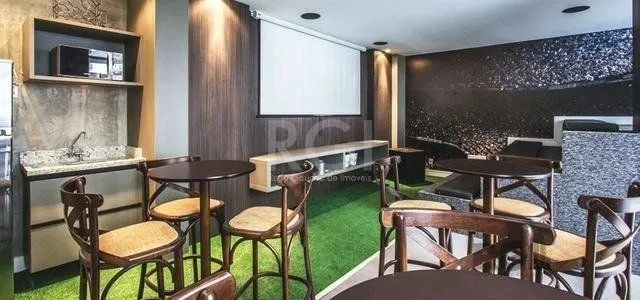 Imagem Apartamento para Venda - 60m², 3 dormitórios, 1 vaga - Humaitá