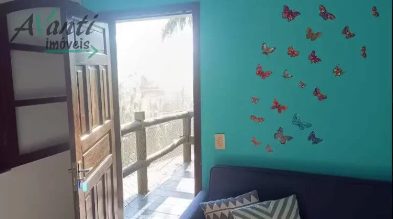 Imagem Casa Sobrado à Venda com 3 Quartos em Camburi, São Sebastião