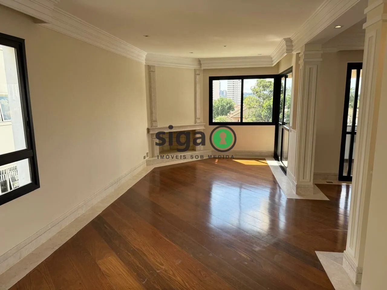 Imagem Penthouse Exclusiva no Brooklin - Locação e Venda - 216m² , 3 suítes e 3 vagas!!