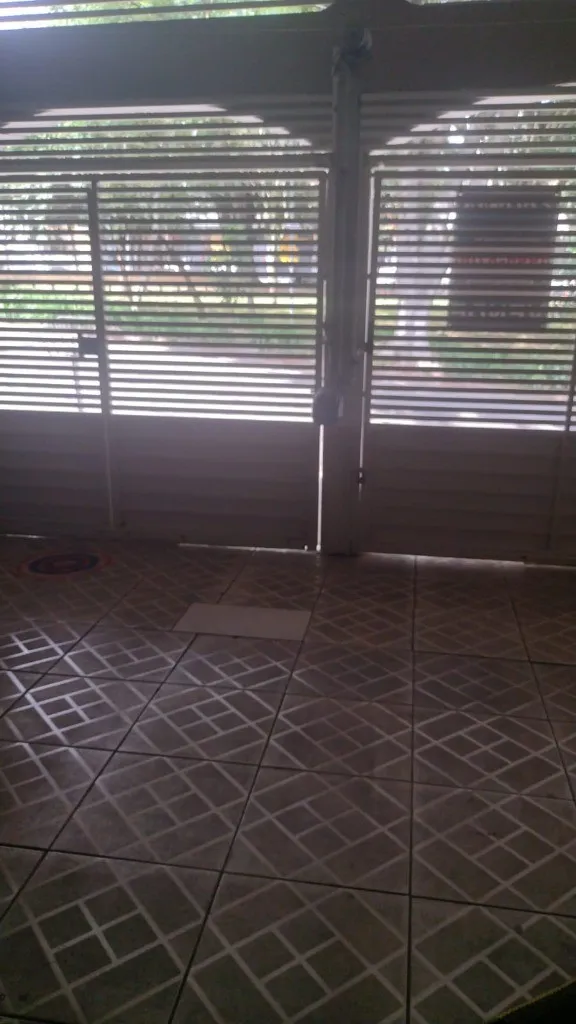 Imagem Sobrado à venda em Santo André-SP: 3 quartos, 2 banheiros, 2 vagas de garagem, 188m² no Jardim Las Vegas!