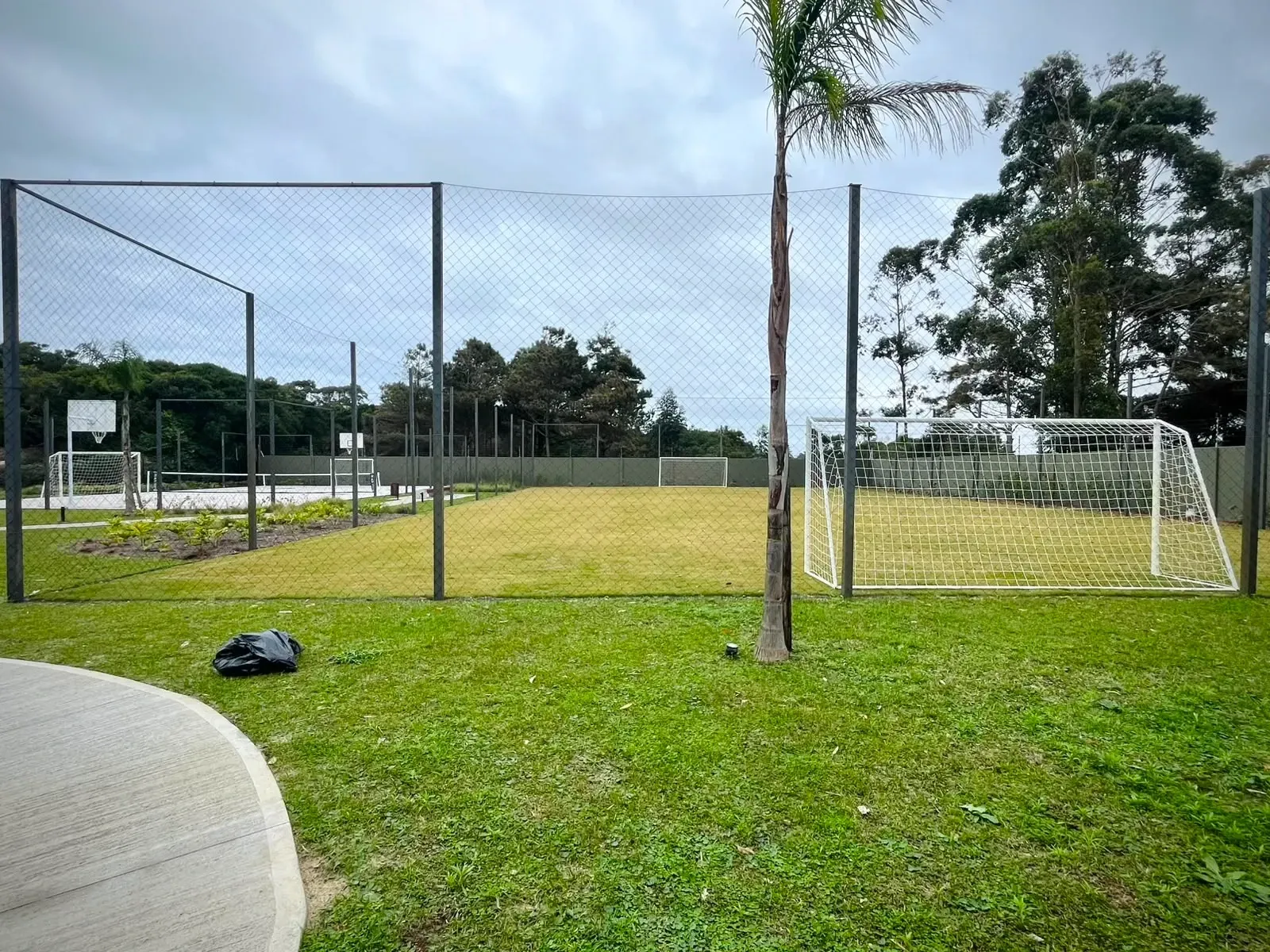 Imagem Terreno em Condomínio à Venda, 300 m² em Gleba B (Arroio Teixeira) - Capão da Canoa