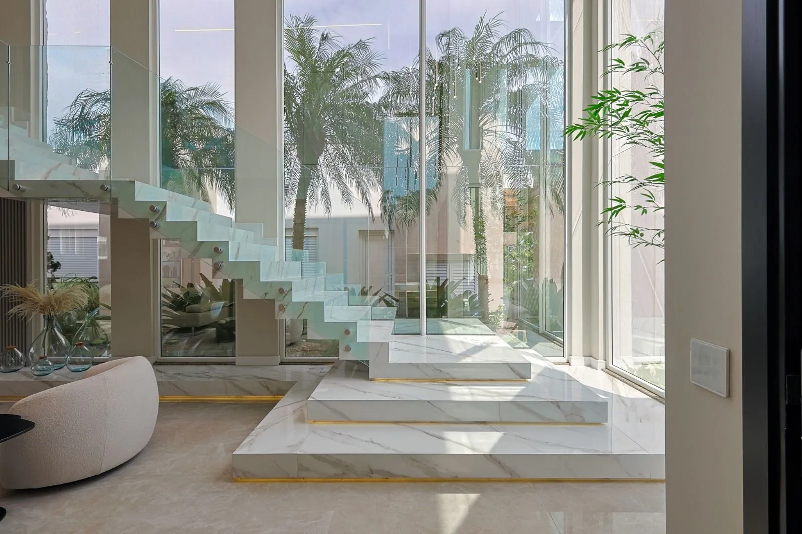 Imagem Casa de condomínio à venda em Torres, Centro, com 4 quartos, 431.13m2
