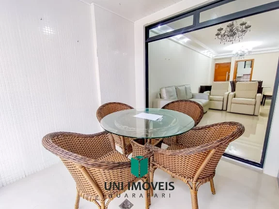Foto do imóvel Apartamento espaçoso em Guarapari centro com 2 quartos, suíte, 2 varandas e área externa gourmet