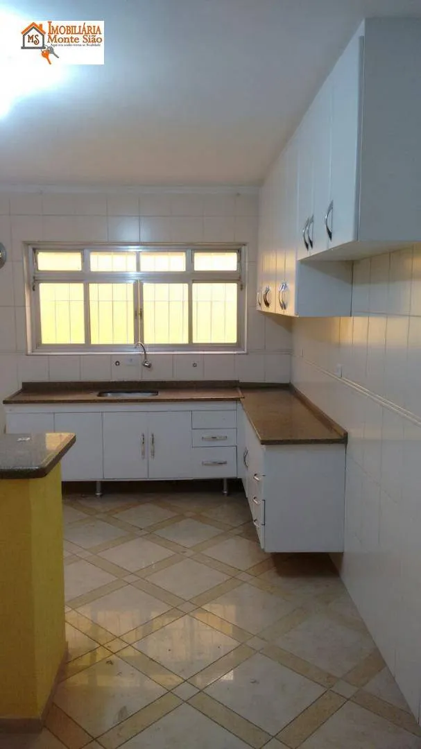 Imagem Sobrado com 3 dormitórios à venda, 263 m² por R$ 799.000,00 - Vila Galvão - Guarulhos/SP