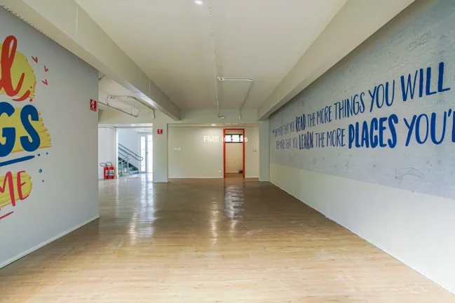 Imagem Imponente Edifício Comercial em Perdizes, São Paulo: 11 Banheiros, 17 Vagas de Garagem, 1.067m² - Venda ou Locação!