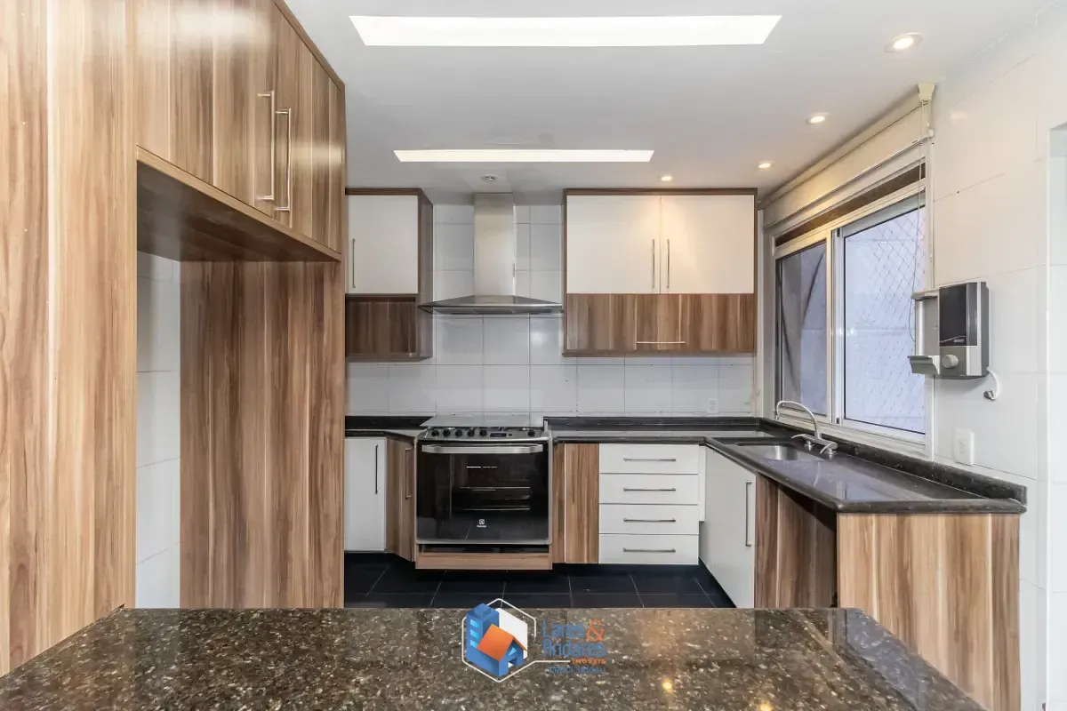 Imagem Apartamento para venda em Vila Andrade com 3 quartos, sendo 2 suítes, 127m²