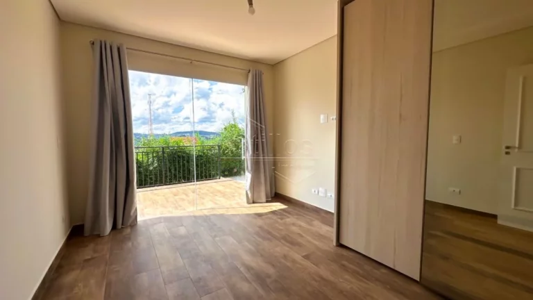 Imagem Casa de Condomínio em Campos do Jordão