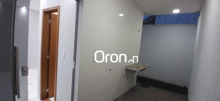 Imagem Casa com 3 dormitórios à venda, 122 m² por R$ 529.000,00 - Residencial Canadá - Goiânia/GO